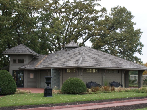 munsinger-gardens-gift-shop