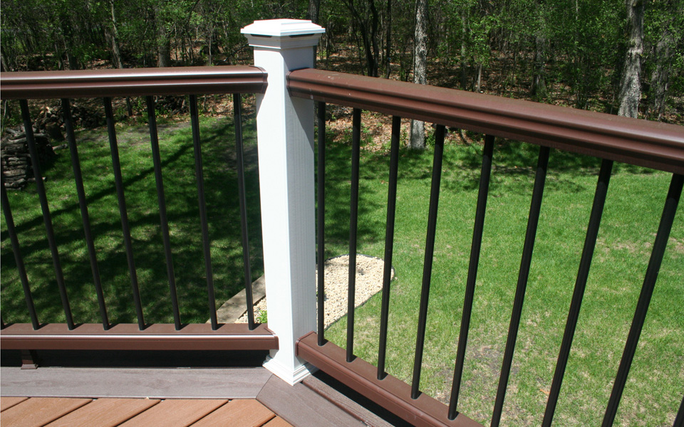 Railing - Composite Aluminum